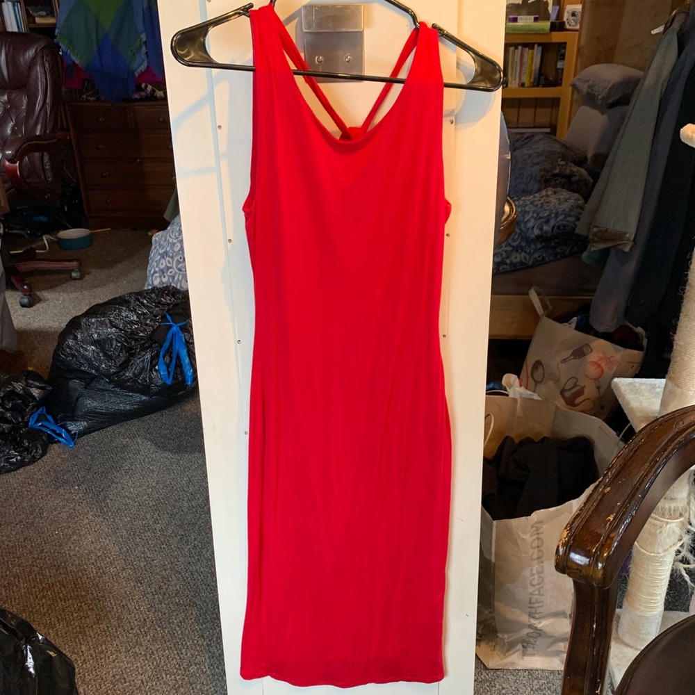 Maxi Form-fitting Red Dress W/Back Cutout